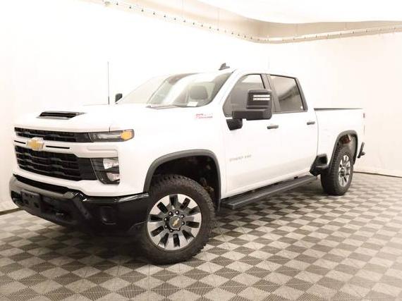 CHEVROLET SILVERADO HD 2024 2GC4YMEY6R1181624 image